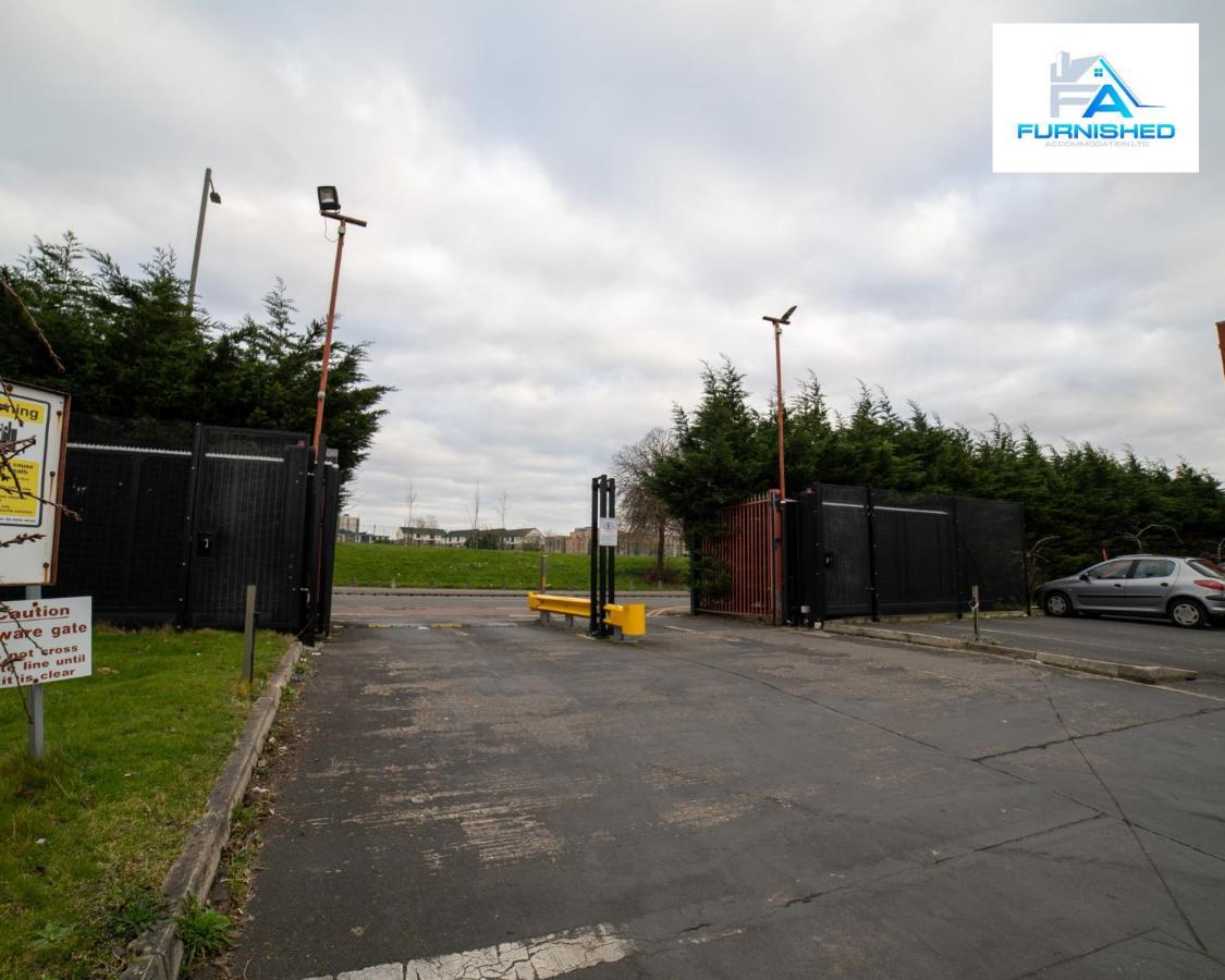 Contractor Stays By Furnished Accommodation Liverpool - Free Parking Buitenkant foto